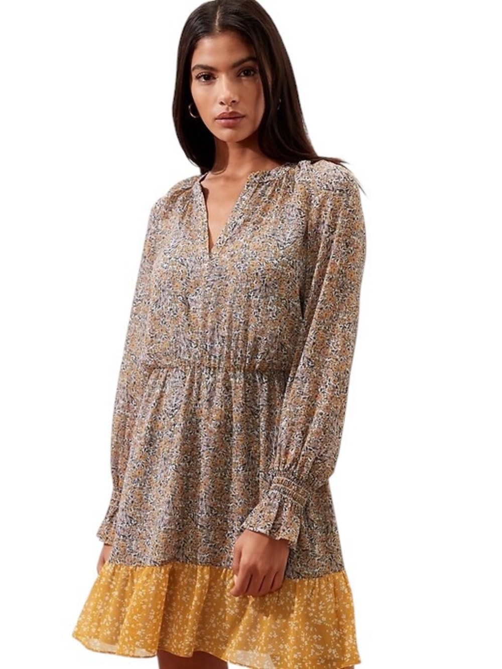 Women’s Banana Republic Fit & Flare Floral Tiered LongSleeve Smocked Waist Dress - Picture 2 of 10